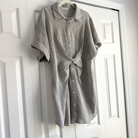 CUPSHE Analia Shirt Dress Size L Charcoal Striped Oversized Cotton Resortwear - Picture 3 of 11